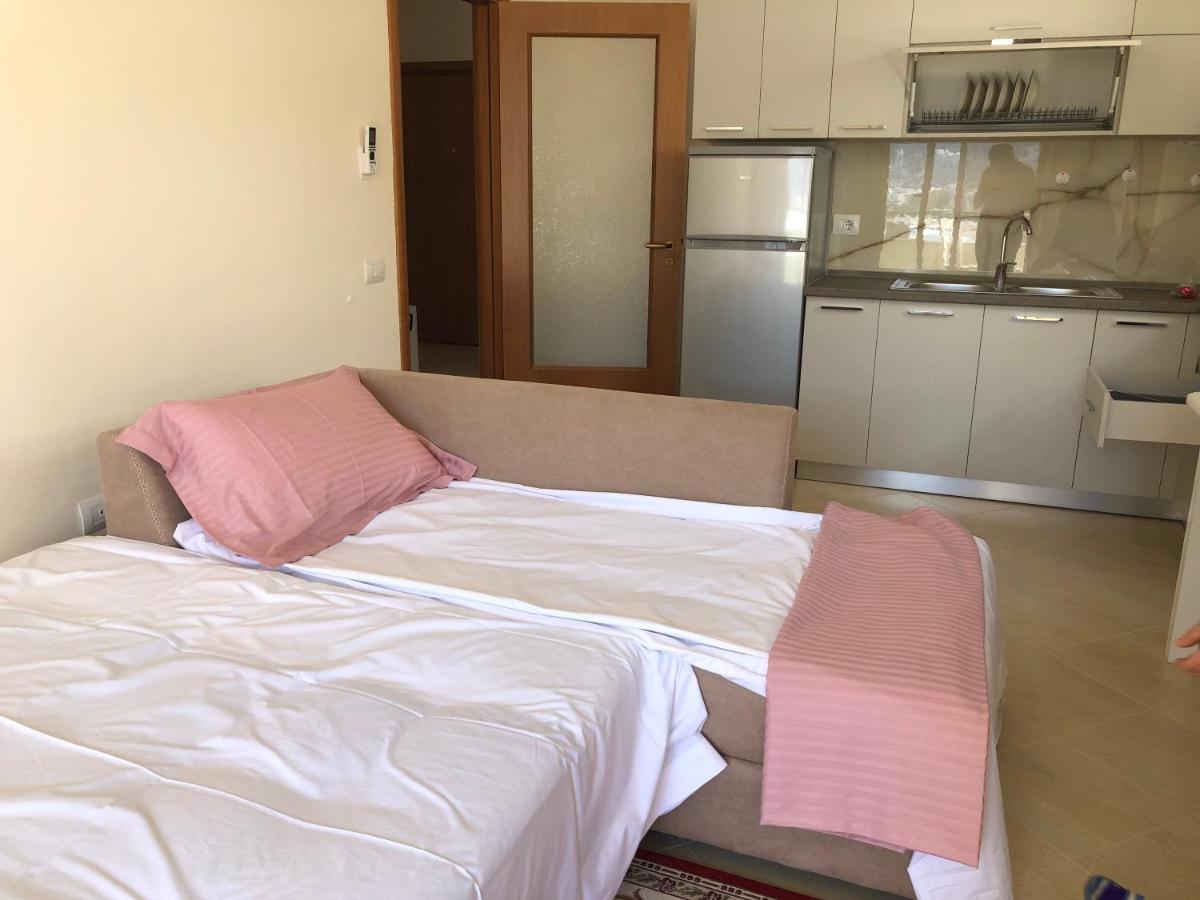 Rooftop Apartments Lungomare Vlore Exterior photo